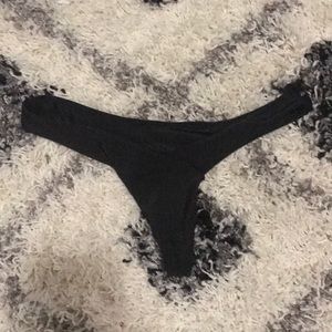 Thong bikini bottoms